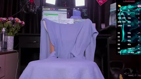 Snapshot of raissa_sky26 chatting on 29, 3, 2026 Laura online show from 29, 3, 2026