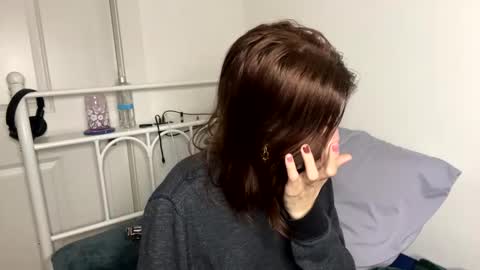 Ray Ray online show from 22, 2, 2025