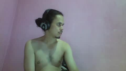 Snapshot of raku2386 chatting on 28, 9, 2025 Ken online show from 28, 9, 2025