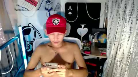 Snapshot of ralfhuge24 chatting on 7, 2, 2026 ralfhuge24 online show from 7, 2, 2026