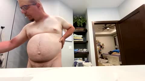 Snapshot of ralph_roberts chatting on 8, 6, 2026 Ralph Roberts online show from 8, 6, 2026