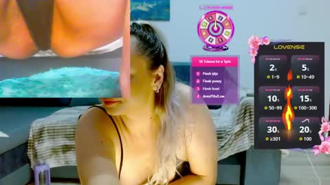 Snapshot of ramonaanca99 chatting on 23, 5, 2026 Kim-Hot-Girl online show from 23, 5, 2026
