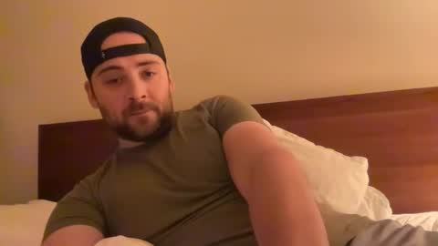 Snapshot of randomdude5950 chatting on 10, 11, 2025 randomdude5950 online show from 10, 11, 2025