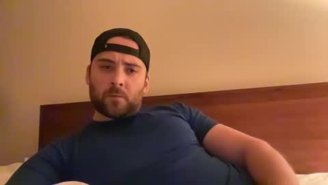 Snapshot of randomdude5950 chatting on 12, 11, 2025 randomdude5950 online show from 12, 11, 2025