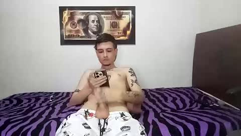 Snapshot of rangel_sex chatting on 2, 5, 2026 Rangel and Lola online show from 2, 5, 2026
