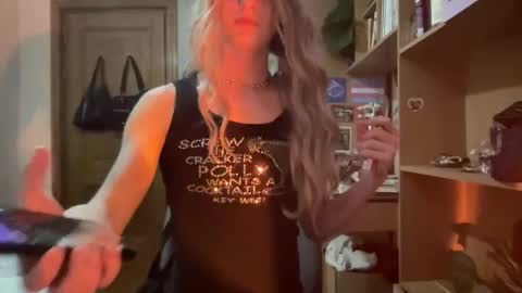 Snapshot of ranya_may chatting on 18, 4, 2026 Ranya online show from 18, 4, 2026