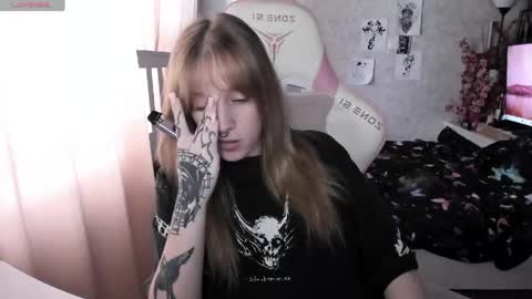 Snapshot of rapunzel_cute chatting on 6, 5, 2026 Rapunzel online show from 6, 5, 2026