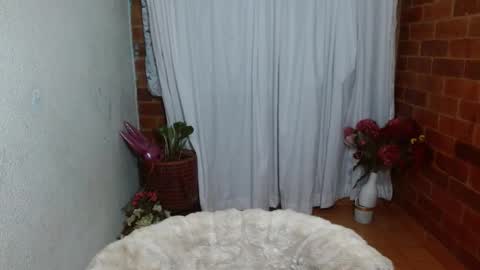 Snapshot of raquel_gh chatting on 20, 2, 2025 Raquel online show from 20, 2, 2025