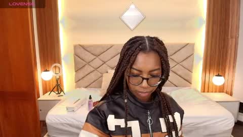 Raquel online show from 28, 3, 2026