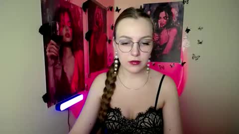 Snapshot of raspberry0101 chatting on 19, 10, 2025 raspberry0101 online show from 19, 10, 2025