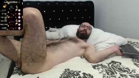 Snapshot of raul27big chatting on 7, 5, 2026 RaulWildBoy27 online show from 7, 5, 2026