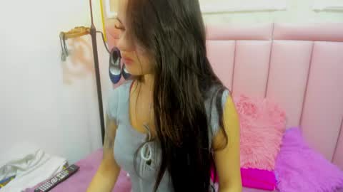 Snapshot of raven_loove chatting on 17, 4, 2026 raven_loove online show from 17, 4, 2026