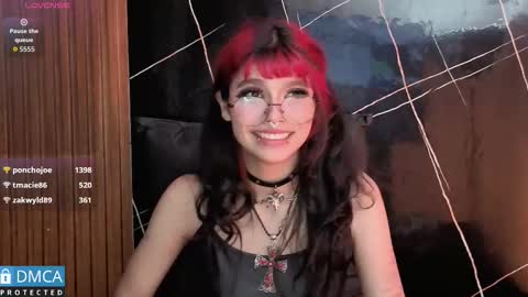 Snapshot of raven_rox_ chatting on 26, 2, 2026 raven_rox_ online show from 26, 2, 2026