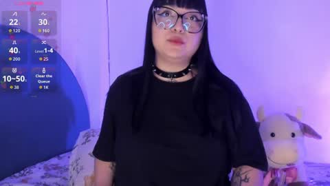 Snapshot of ravendark_666 chatting on 10, 7, 2026 Raven online show from 10, 7, 2026