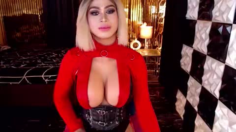 ravenmystiquex online show from 9, 4, 2026