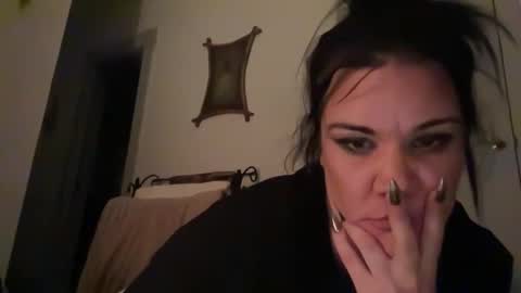 Raven Ray online show from 4, 4, 2026