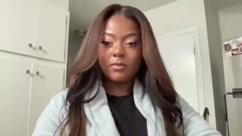 Snapshot of raventhebigbodybitch chatting on 31, 1, 2025 raventhebigbodybitch online show from 31, 1, 2025