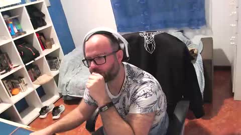 ravingr3d3 online show from 21, 2, 2026