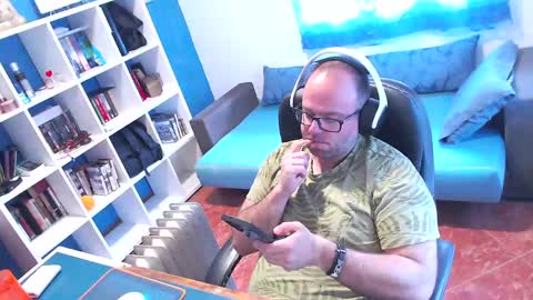 ravingr3d3 online show from 3, 4, 2026