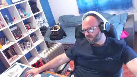 Snapshot of ravingr3d3 chatting on 23, 4, 2026 ravingr3d3 online show from 23, 4, 2026