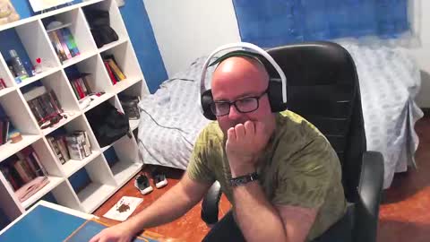 Snapshot of ravingr3d3 chatting on 24, 4, 2026 ravingr3d3 online show from 24, 4, 2026