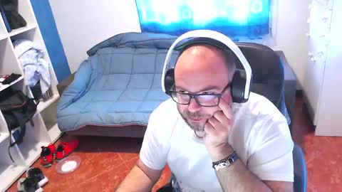 Snapshot of ravingr3d3 chatting on 14, 5, 2026 ravingr3d3 online show from 14, 5, 2026