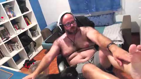 Snapshot of ravingr3d3 chatting on 12, 7, 2026 ravingr3d3 online show from 12, 7, 2026