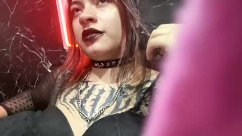 Anny and Spike online show from 17, 7, 2026