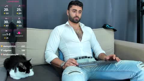 Adam online show from 2, 12, 2024