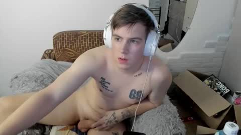 Snapshot of ray_hill chatting on 13, 11, 2025 Ray online show from 13, 11, 2025