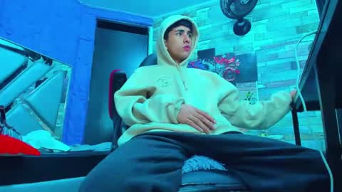 rayan_black online show from 16, 12, 2024