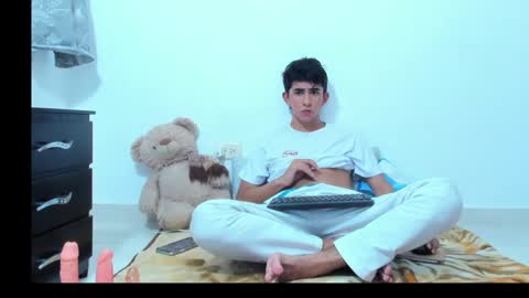 rayan_black online show from 5, 1, 2025