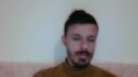 Snapshot of rayann27 chatting on 17, 12, 2025 rayan online show from 17, 12, 2025