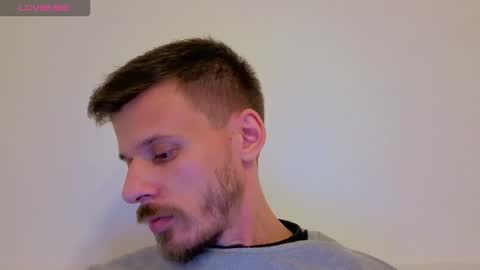 Snapshot of rayann27 chatting on 25, 3, 2026 rayan online show from 25, 3, 2026