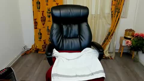 Snapshot of raylennem01 chatting on 24, 2, 2026 ray online show from 24, 2, 2026