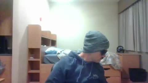 Snapshot of raymundo321 chatting on 15, 11, 2025 RayMundo online show from 15, 11, 2025