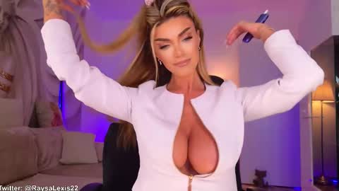 Snapshot of raysalexis19 chatting on 11, 2, 2026 raysalexis19 online show from 11, 2, 2026