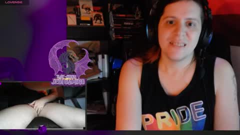 Snapshot of raysuon chatting on 4, 1, 2025 Rae-Suon online show from 4, 1, 2025