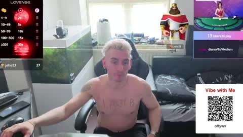 Rayzel White online show from 13, 5, 2026