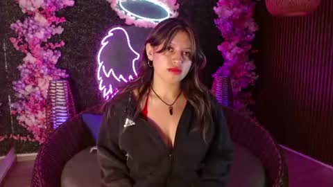 Snapshot of rea_black chatting on 3, 7, 2026 rea_black online show from 3, 7, 2026