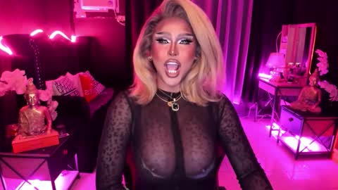 Snapshot of real_dom_phuta chatting on 3, 11, 2025 Miss Katrina De Futah Goddess of HELL online show from 3, 11, 2025