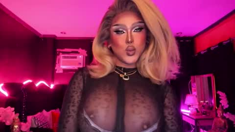 Snapshot of real_dom_phuta chatting on 7, 11, 2025 Miss Katrina De Futah Goddess of HELL online show from 7, 11, 2025
