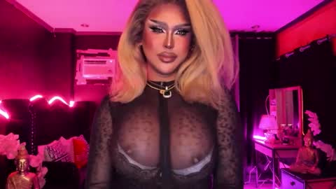 Snapshot of real_dom_phuta chatting on 8, 11, 2025 Miss Katrina De Futah Goddess of HELL online show from 8, 11, 2025