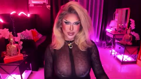 Snapshot of real_dom_phuta chatting on 16, 11, 2025 Miss Katrina De Futah Goddess of HELL online show from 16, 11, 2025