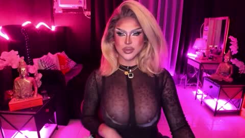 Snapshot of real_dom_phuta chatting on 20, 11, 2025 Miss Katrina De Futah Goddess of HELL online show from 20, 11, 2025