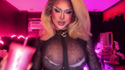 Snapshot of real_dom_phuta chatting on 5, 12, 2025 Miss Katrina De Futah Goddess of HELL online show from 5, 12, 2025