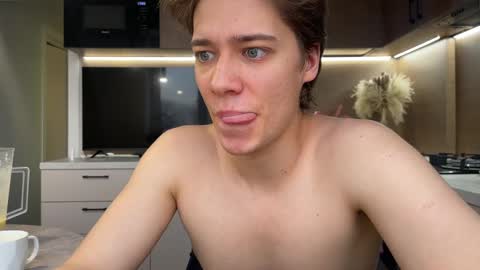 AliceEve online show from 24, 2, 2025