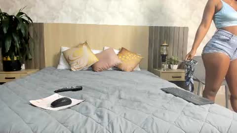 Snapshot of rebeca_cortez1 chatting on 3, 7, 2026 I invite you to my birthday on November 3th online show from 3, 7, 2026
