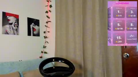 Snapshot of rebeca_marchetti chatting on 29, 5, 2026 Rebeca Marchetti online show from 29, 5, 2026