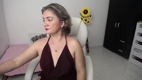 REBECA online show from 1, 1, 2025